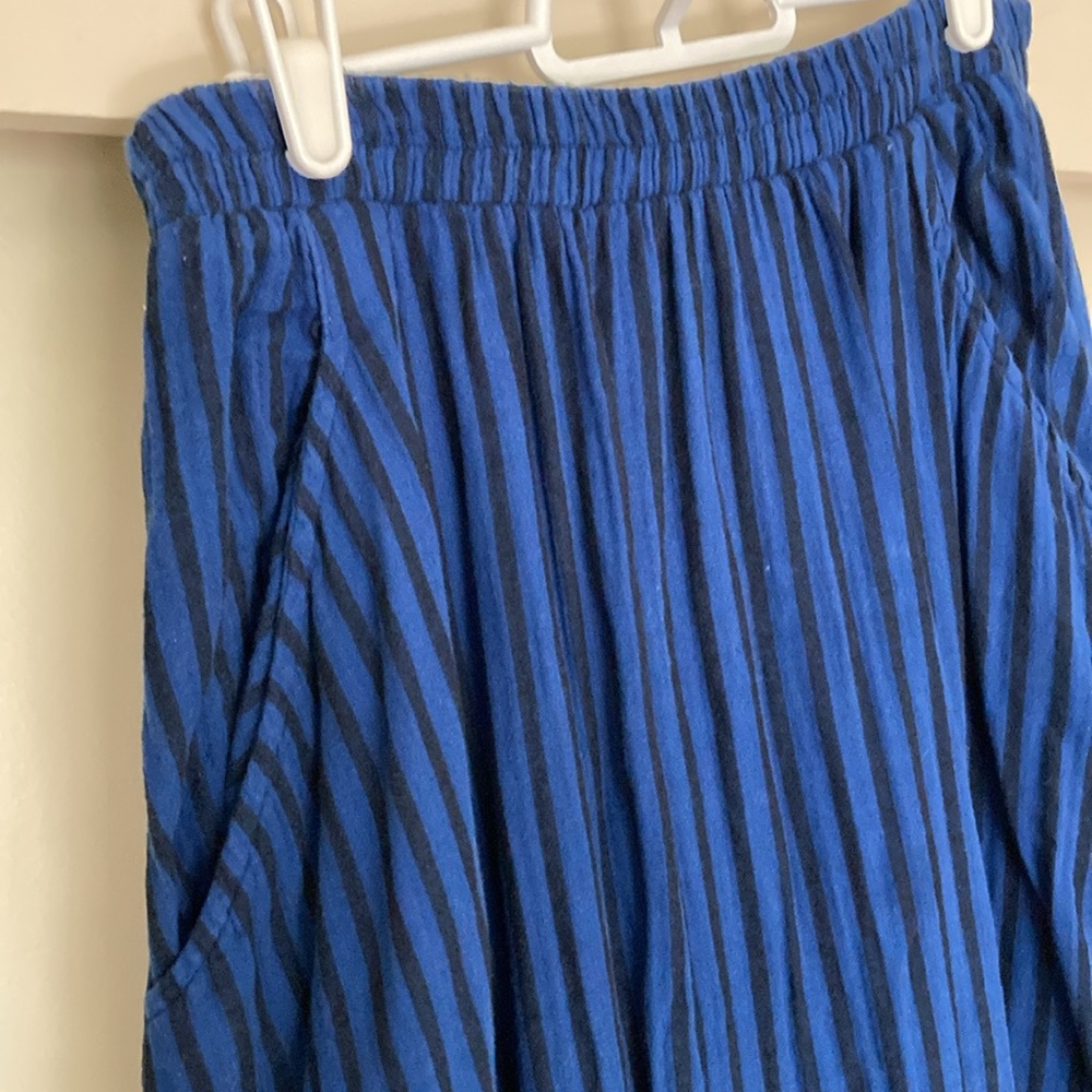 Curator SF maxi skirt, striped cotton gauze in blue & black, sz M